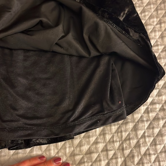 Black Velvet Skirt - Picture 3 of 4